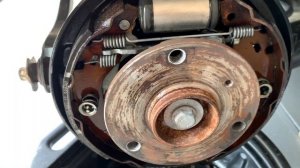 Чистка задних тормозов Smart ForTwo. Профилактика тормозной системы Смарт