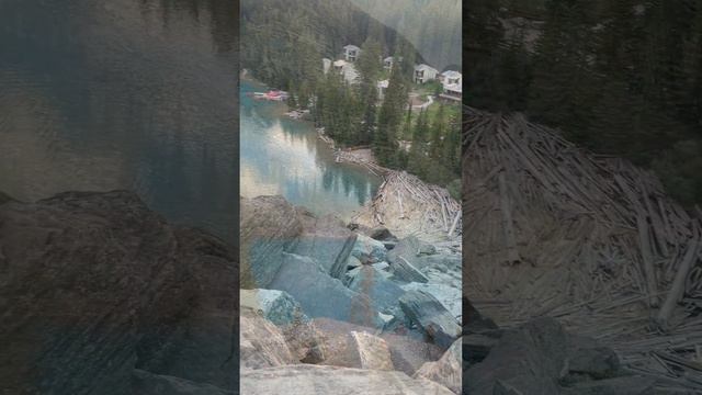 UNREAL,,,,Spectacular Views...Rockpile Hike is one of the best short hikes in Moraine Lake.