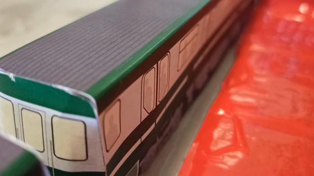 ОБЫЧНЫЙ ДЕНЬ В МЕТРО смотреть онлайн