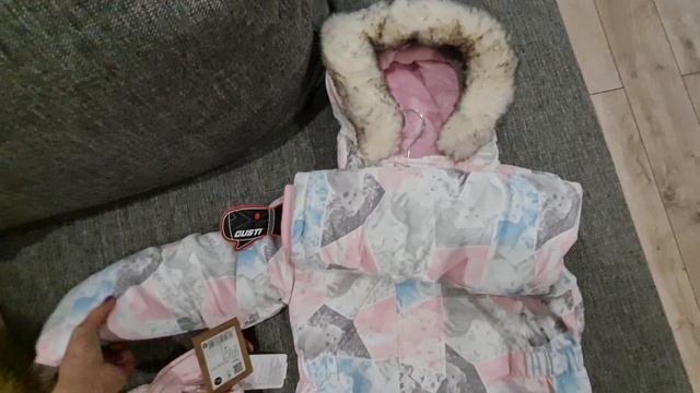 Покупки детской одежды на зиму.