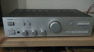 Onkyo A 8230