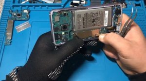 Samsung S8 Вечный Ребут/Замена материнской платы/Простой Ремонт #5