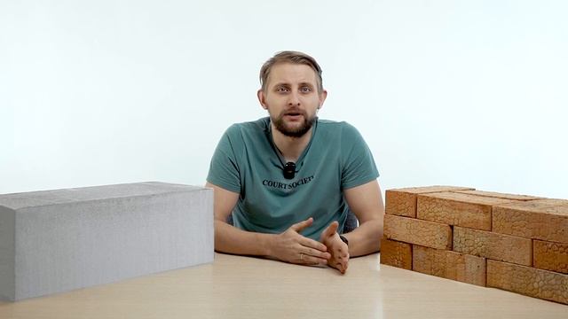 Газобетон или кирпич | Из чего лучше строить