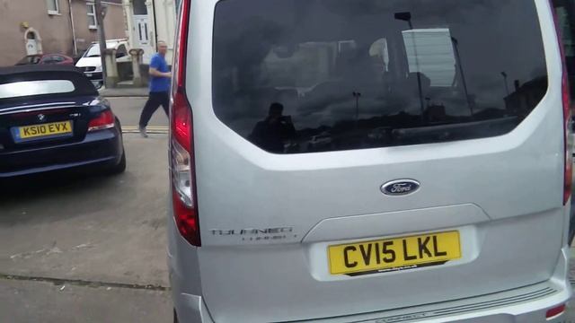 2015 Ford Tourneo Connect 1.6 TDCi Titanium MPV 5dr смотреть онлайн