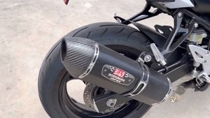 Suzuki GSR750 GSR 750 2012 Yoshimura carbon exhaust sound test run
