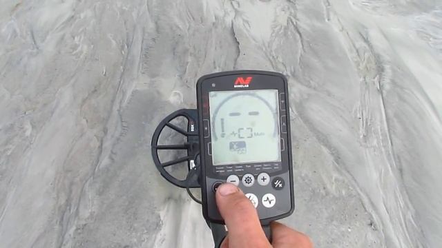 БАЛАНС ГРУНТА режим "ПЛЯЖ_2" Экспресс тест Equinox 800. Настройка баланса грунта в режиме Пляж-2.