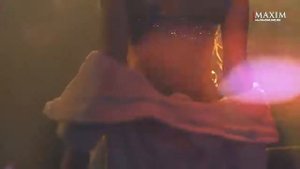 Анастасия Самбурская фотосъёмка на журнал maxim +18