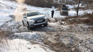 New Pajero Sport vs Nissan Patrol Y61