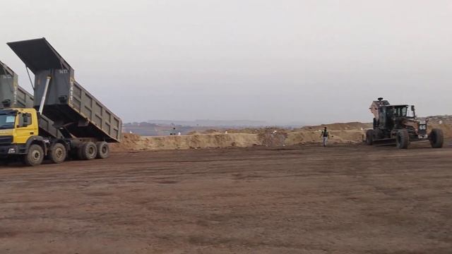 parking LGMG MT88. Volvo 440 . Volvo500 Volvo 480 . Bharat benz смотреть онлайн