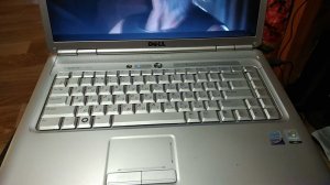 Ноутбук Dell Inspiron 1525