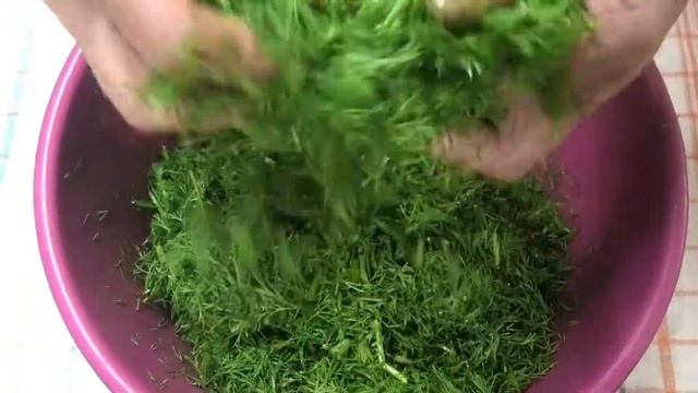 Как правильно сушить зелень с сохранением цвета и аромата смотреть онлайн