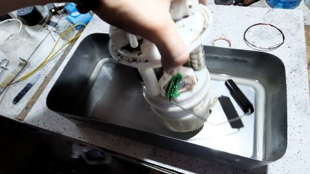 Renault Sandero заглох на ходу. смотреть онлайн