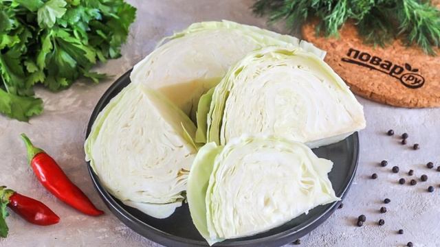 Маринованная капуста крупными кусками со свеклой