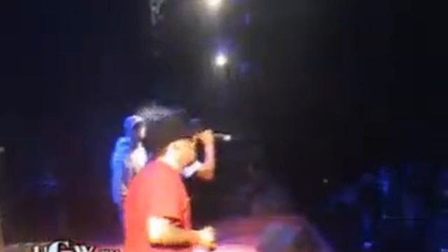 Центр - Качели (Live)