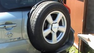 Защита запасного колеса rav4