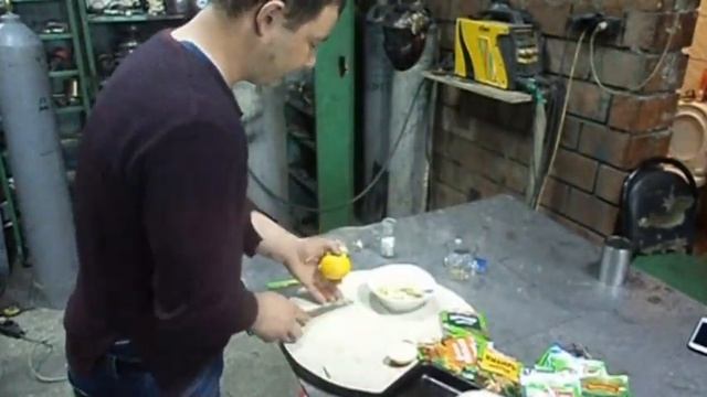 КАК ПРИГОТОВИТЬ КУРИЦУ В ДУХОВКЕ смотреть онлайн