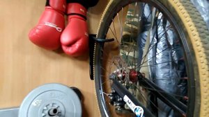 Хранение велосипеда зимой - компактное размещение велосипеда в гараже