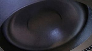 Сабвуфер Ivolga V-852HT.mp4