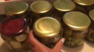 Заготовки на зиму в автоклаве Вятка. Лесная груша и инжир.