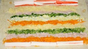 Лаваш с корейской морковкой и крабовыми палочками