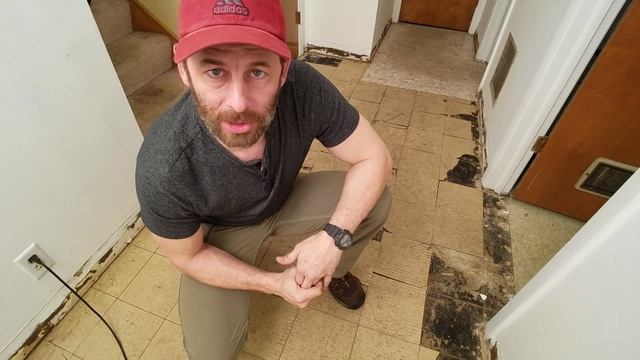 Inspector Daggett : Asbestos Floor Tile Discussion смотреть онлайн