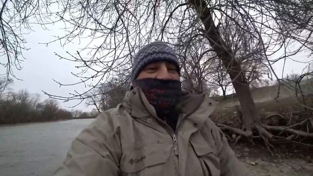 Теплый канал в Новочеркасске! Рыбалка на фидер! смотреть онлайн