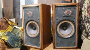 Advent Loudspeaker текст