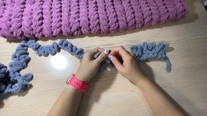 Плед из Alize Puffy. Узор косичка / колосок.