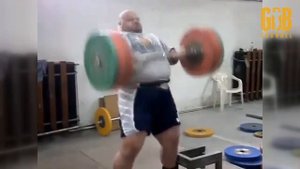 САМЫЙ СТРАННЫЙ АТЛЕТ? Кириакос Гриззли из Греции.