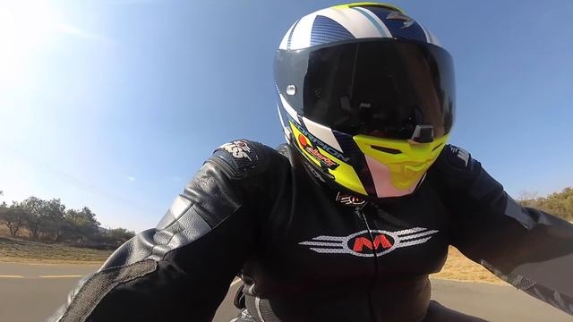 Suzuki TL 1000S: a modern classic with a widow-making reputation. смотреть онлайн