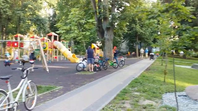 Пионерский. Калининградская область. Дорога к морю, пляж.