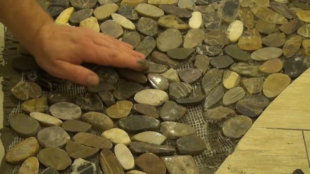 УКЛАДКА МОЗАИКИ ИЗ ГАЛЬКИ