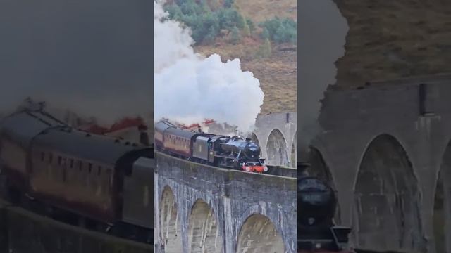 Мост и поезд из Гарри Поттера -Хогвартс-экспресс! Гленфиннан, Шотландия #harrypotter #гаррипоттер