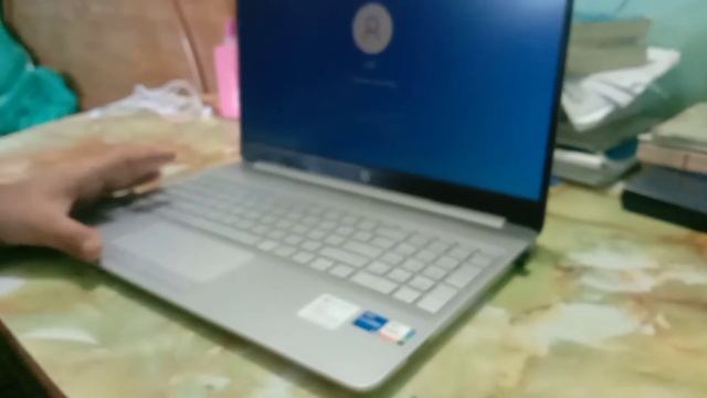 HP 15s-du3024tu core i5,11th gen смотреть онлайн