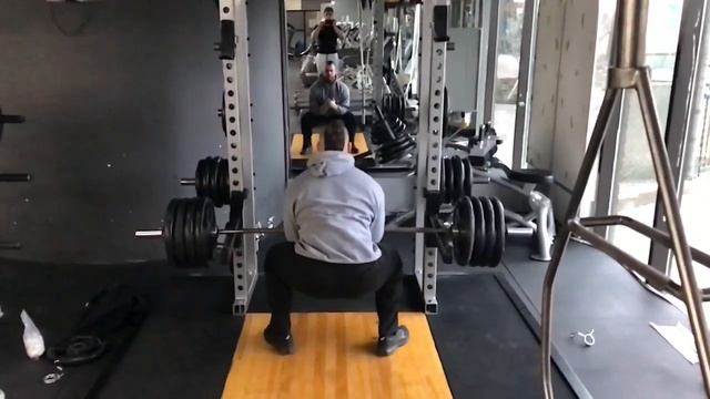 405lb Zercher Squat (Off Pins) смотреть онлайн