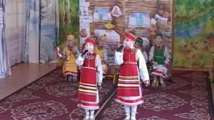 Песня Прялица