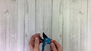 3 секатора Gardena до 1 000 рублей