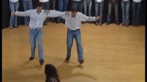 Греческий танец -  хасапико