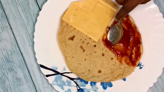Leftover Roti Wrap  Viral Pizza Wrap Hack  4 Amazing Breakfast Wrap