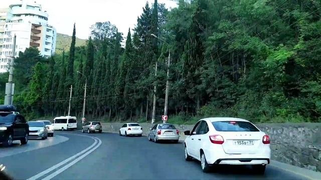 ВЛОГ:?Ялта, Набережная, Приморский парк??магазин Волшебная карамель?
