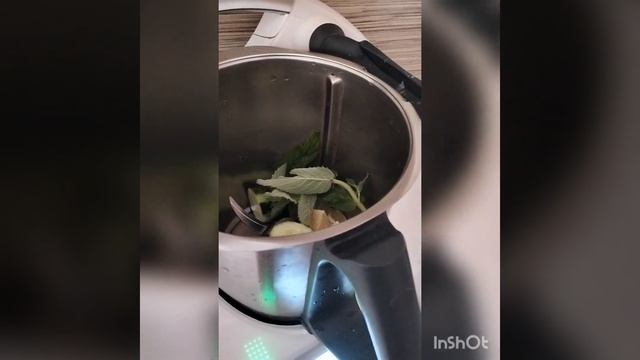 Огуречный лимонад( ?+ огурец+ ?мята)