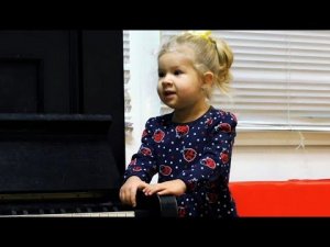 ПЕРВЫЙ УРОК ПЕНИЯ для Малышей Диана и Рома Видео для Детей Занятие в Школе Вокала Киев, Влог