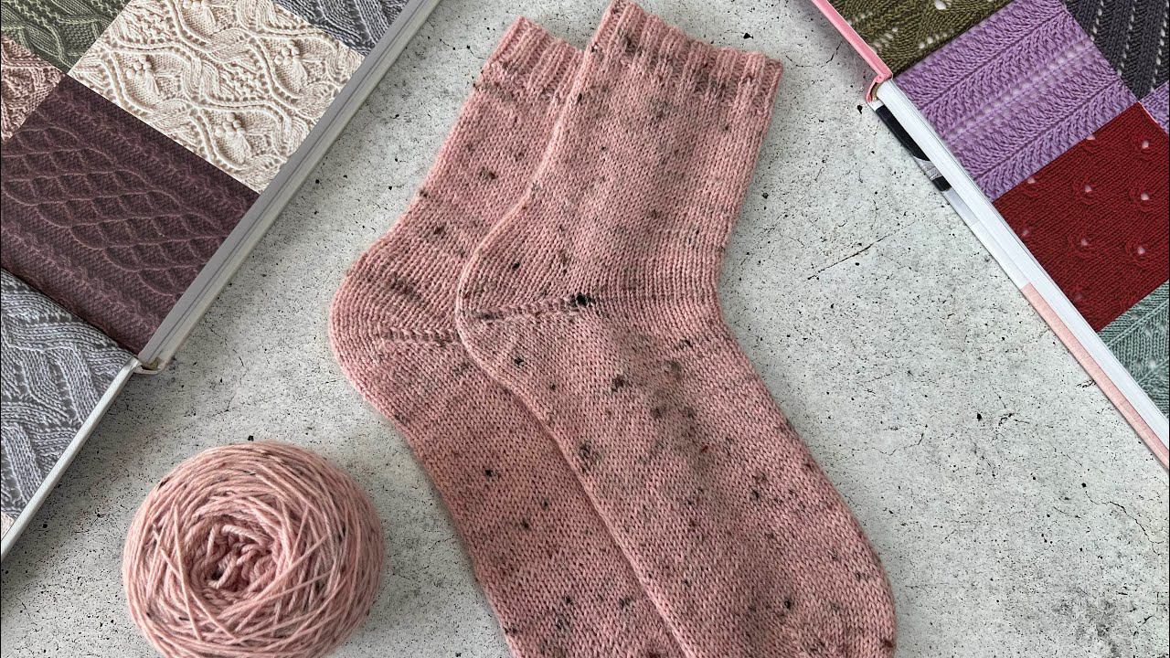 БОЛЬШОЙ ВЯЗАЛЬНЫЙ ВЛОГ// Носки из твида от Lana Grossa // Любимый процесс снова на спицах! смотреть онлайн