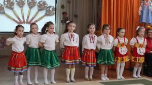 Как они все это запомнили? Утренник в детском саду. Как танцуют дети в детском саду на утреннике?