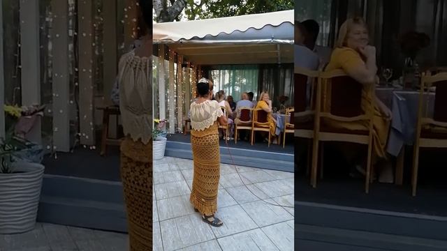 ЖЕНЩИНЫ - ВСЕ КОРОЛЕВЫ