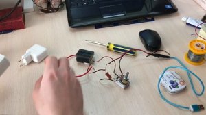 Поляризующее напряжение для электростатической акустики