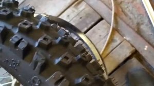 Замена резины на китайском эндуро мотоцикле Geon Terrax 250