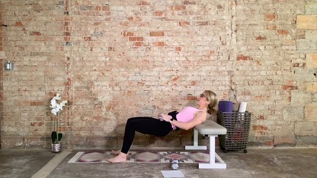 30 Minute Glute Workout At-Home with Minimal Equipment: DB Band Bench Challenging & Intense смотреть онлайн