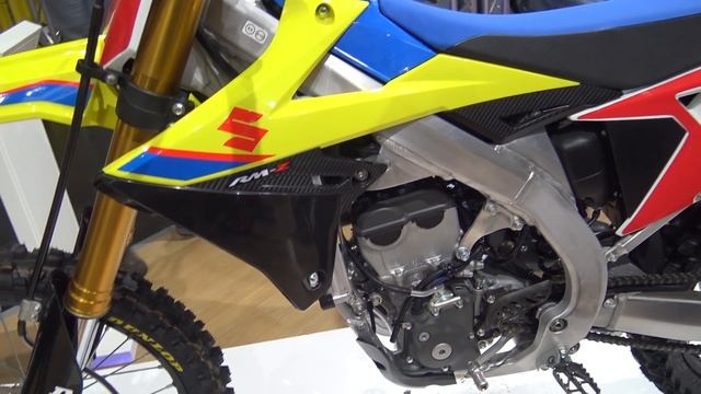 Новинки Suzuki 2019 GSX S, Katana и другие смотреть онлайн