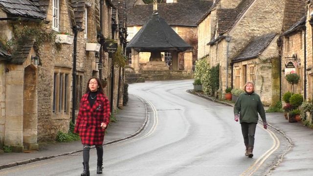 Castle Combe - Warhorse, The Wolfman, Stardust and Dr Dolittle Movie Location